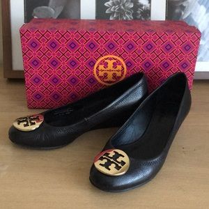 Tory Burch black pumps sz 6 1/2
